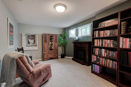 46 Prestwick Gardens Se, Calgary, AB 