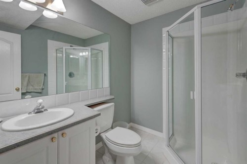 46 Prestwick Gardens Se, Calgary, AB 