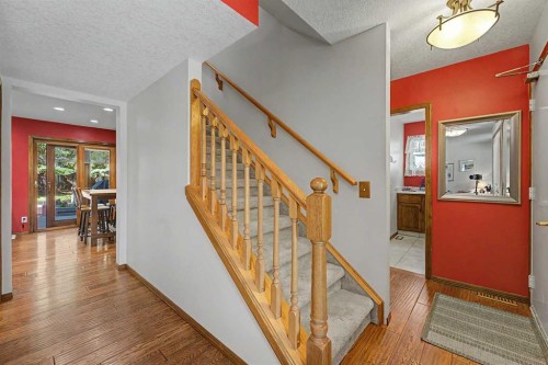 75 Deerbrook Road Se, Calgary, AB - Indoor Photo Showing Other Room