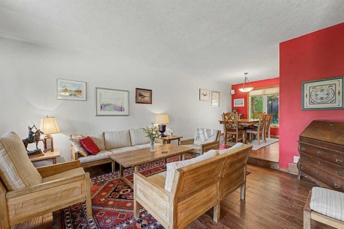 75 Deerbrook Road Se, Calgary, AB - Indoor Photo Showing Other Room