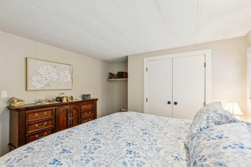 70-3223 83 Street Nw, Calgary, AB 