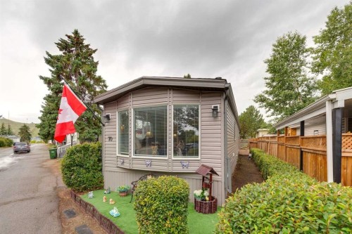 70-3223 83 Street Nw, Calgary, AB 