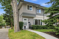 90-999 Canyon Meadows Drive SW Calgary, AB T2W 2S6