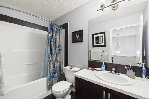 8 Sage Bank Road Nw, Calgary, AB 