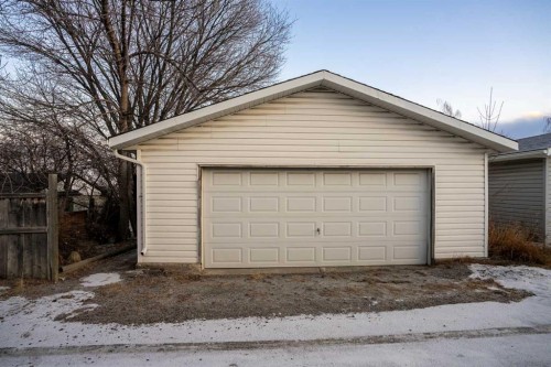 471 Northmount Drive Nw, Calgary, AB 