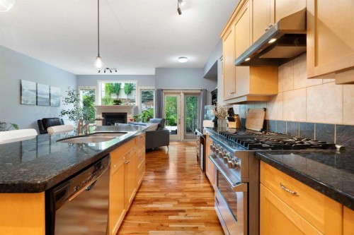 146 Discovery Ridge Way Sw, Calgary, AB 