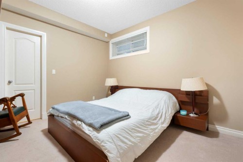 146 Discovery Ridge Way Sw, Calgary, AB 