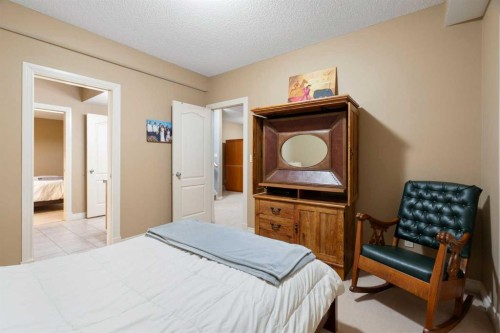 146 Discovery Ridge Way Sw, Calgary, AB 