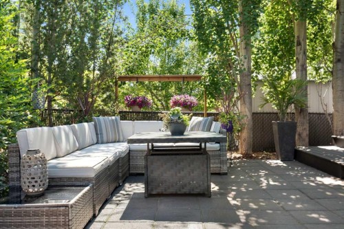 146 Discovery Ridge Way Sw, Calgary, AB 