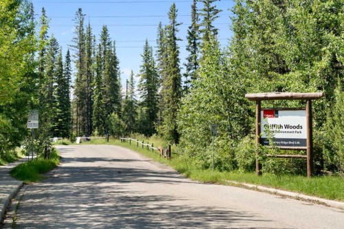 146 Discovery Ridge Way Sw, Calgary, AB 