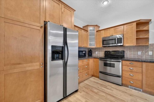2-3421 5 Avenue Nw, Calgary, AB 