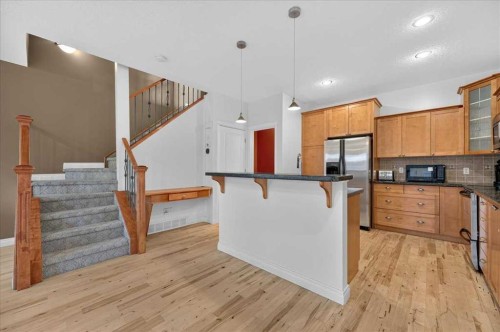 2-3421 5 Avenue Nw, Calgary, AB 