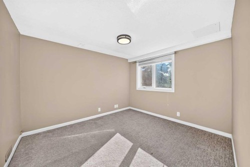 25-448 Strathcona Drive Sw, Calgary, AB 