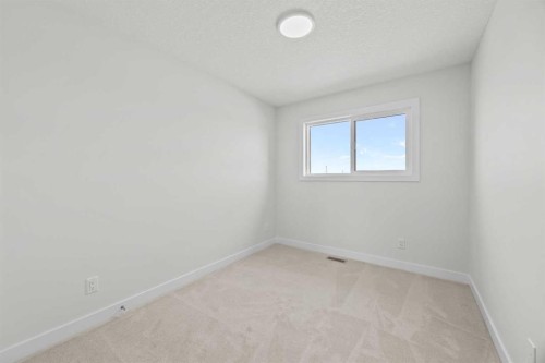 14438 15 Street Ne, Calgary, AB 