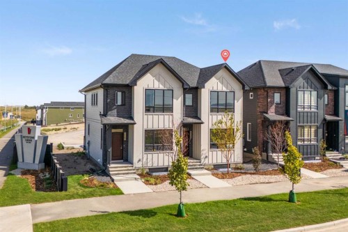 14438 15 Street Ne, Calgary, AB 