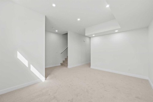 14438 15 Street Ne, Calgary, AB 