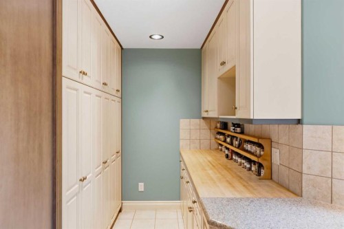 115 Dyrgas Gate, Canmore, AB 