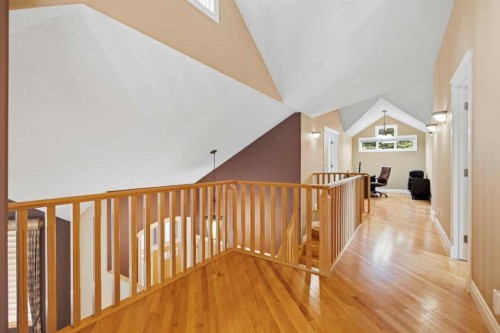115 Dyrgas Gate, Canmore, AB 