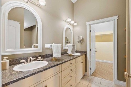 115 Dyrgas Gate, Canmore, AB 