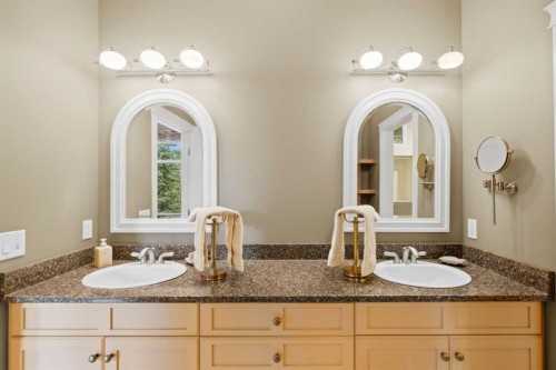 115 Dyrgas Gate, Canmore, AB 