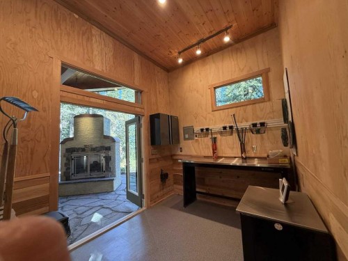 115 Dyrgas Gate, Canmore, AB 