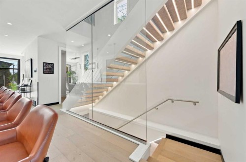 1504 4 Street Ne, Calgary, AB 