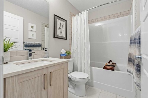 205-370 Harvest Hills Common, Calgary, AB 