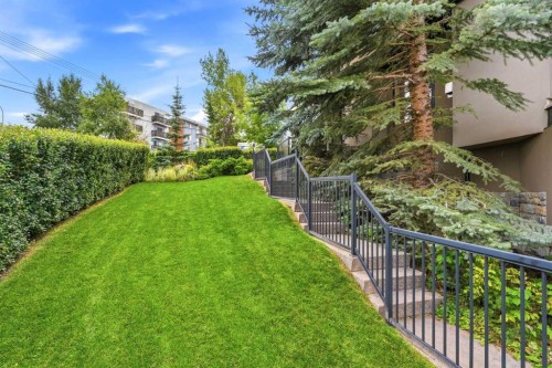 1619 24 Avenue Sw, Calgary, AB 