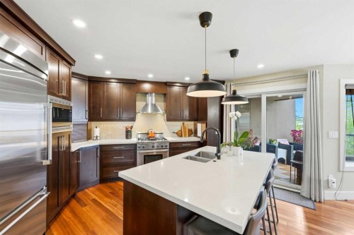 1619 24 Avenue Sw, Calgary, AB 