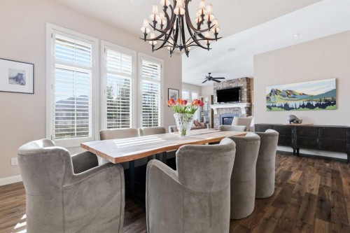 37 Cranbrook Heights Se, Calgary, AB 