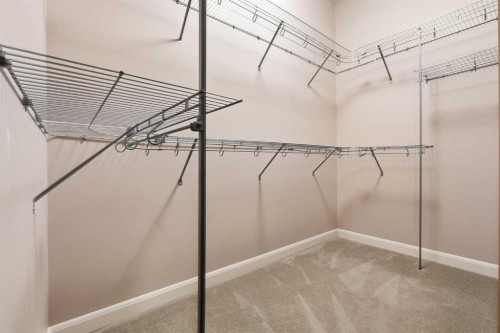 37 Cranbrook Heights Se, Calgary, AB 