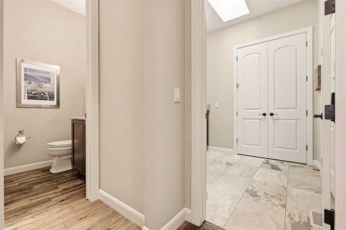 37 Cranbrook Heights Se, Calgary, AB 