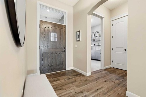 37 Cranbrook Heights Se, Calgary, AB 