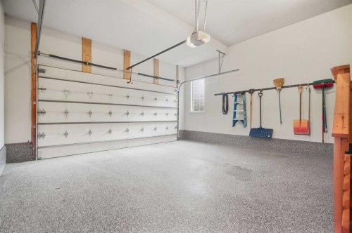 37 Cranbrook Heights Se, Calgary, AB 