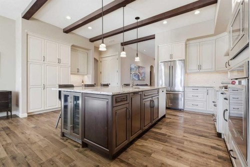 37 Cranbrook Heights Se, Calgary, AB 