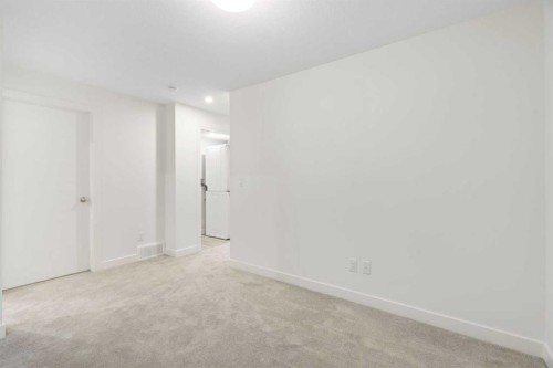 60-2117 81 Street Sw, Calgary, AB 