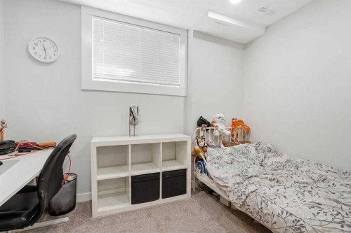 121 Sunbank Way Se, Calgary, AB 