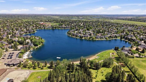 121 Sunbank Way Se, Calgary, AB 