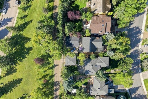 615 Crescent Boulevard Sw, Calgary, AB 