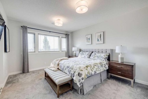 212 Evansglen Close Nw, Calgary, AB 