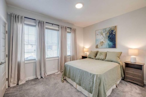 212 Evansglen Close Nw, Calgary, AB 