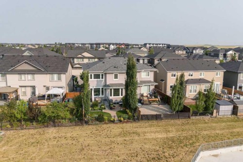 212 Evansglen Close Nw, Calgary, AB 