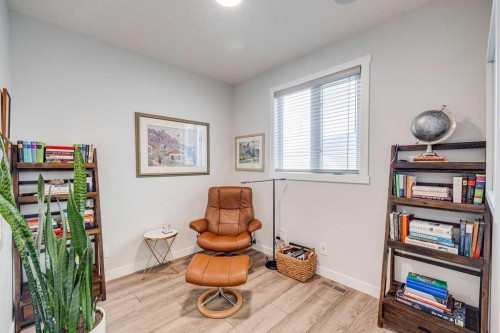 212 Evansglen Close Nw, Calgary, AB 