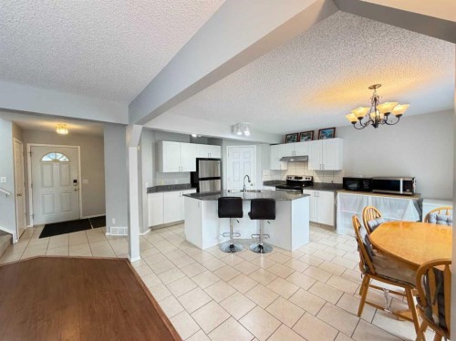 52 Citadel Meadow Court Nw, Calgary, AB 