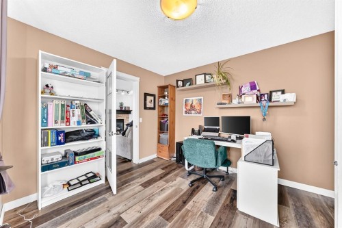 21 Ranch Road, Okotoks, AB 