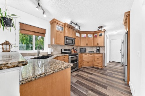 21 Ranch Road, Okotoks, AB 