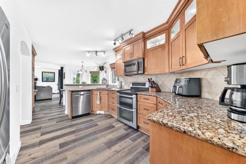 21 Ranch Road, Okotoks, AB 