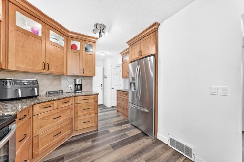 21 Ranch Road, Okotoks, AB 