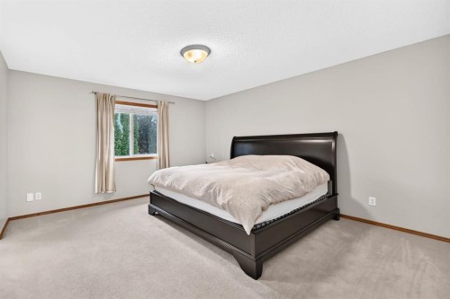 234 Somerglen Way Sw, Calgary, AB 