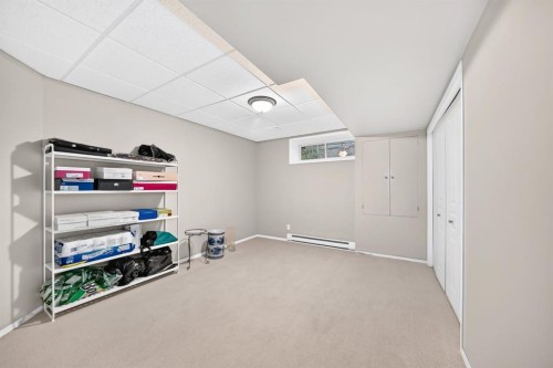 234 Somerglen Way Sw, Calgary, AB 